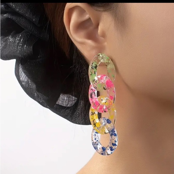 SALE! ⭐️ 2 for $20 Large acrylic graffiti dangle earrings! Chunky drop earrings! - Picture 3 of 6